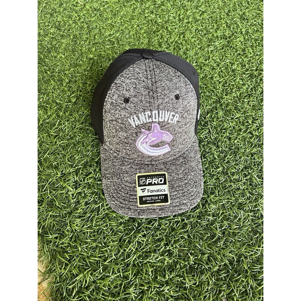 Vancouver Canucks Hockey Fights Cancer Stretch Fit Hat Cap Adult M/L NWT